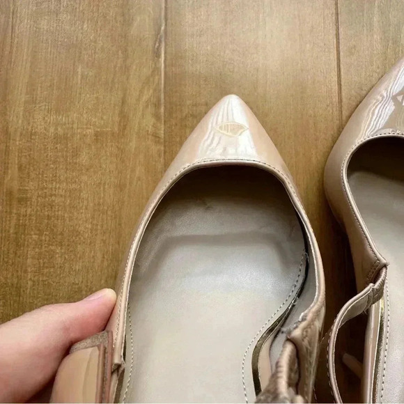 Platanitos Pointed Toe Patent Leather Heels with Bow, Nude, Size 38 (US 7) - Picture 6 of 10